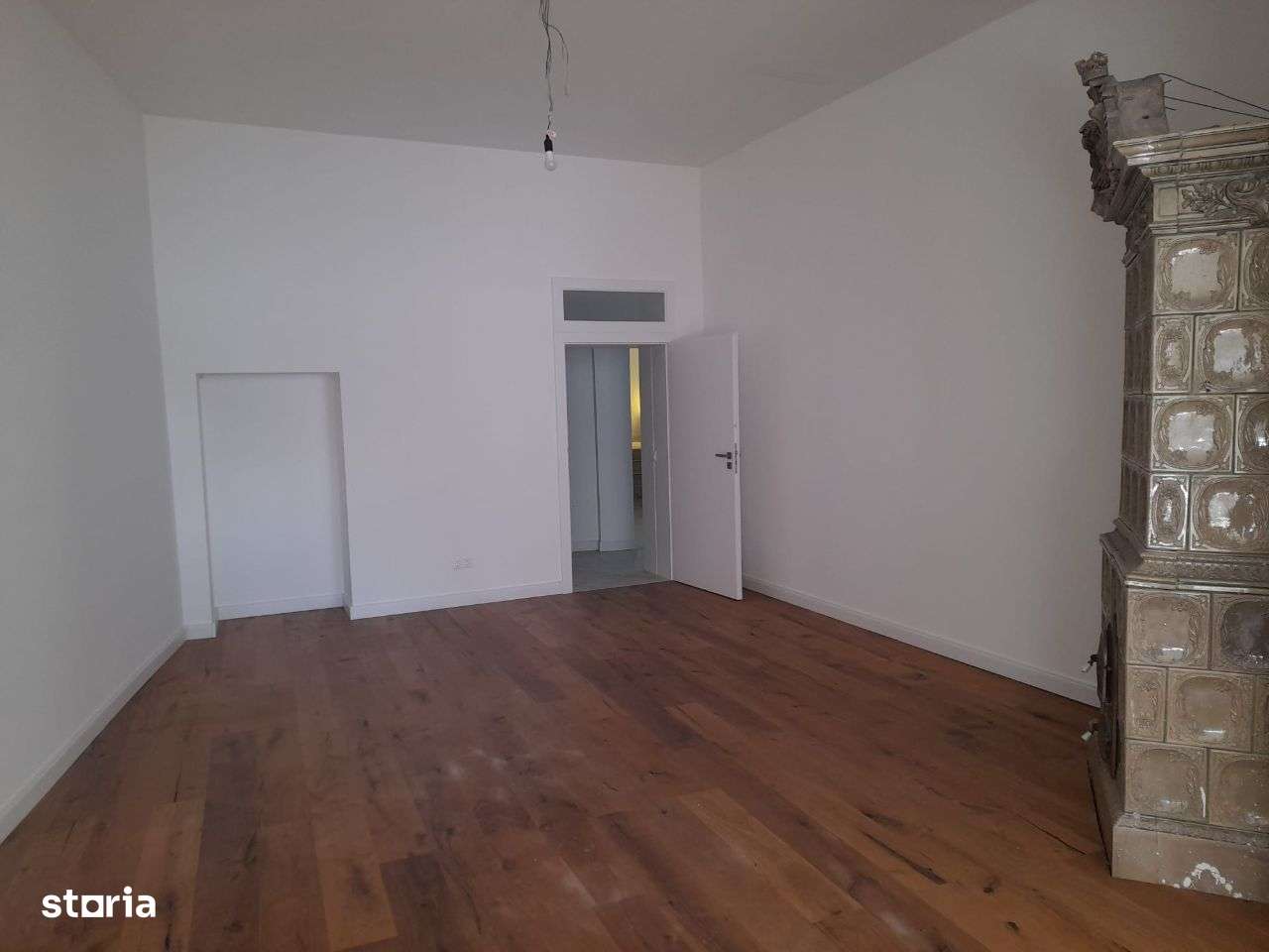 Proprietate 6 camere de vanzare in zona Centrala - Imagine principală: 1/17