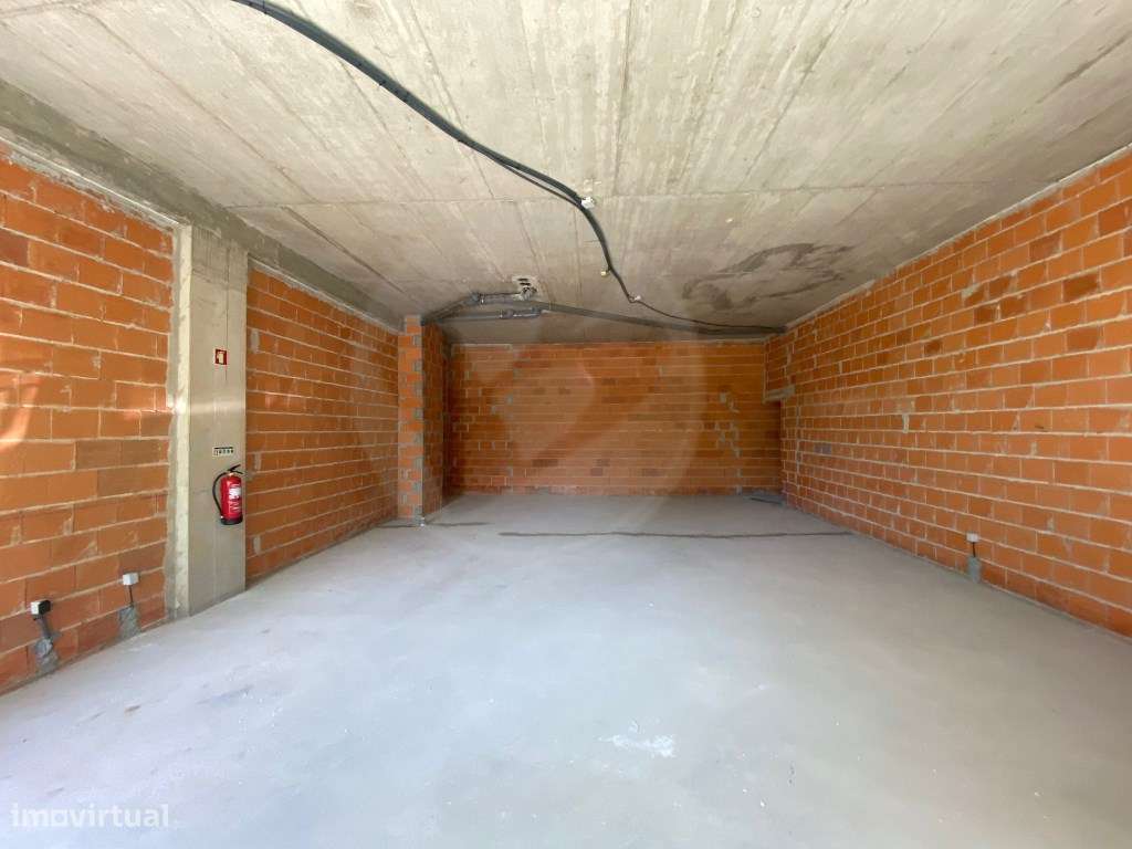 Loja Nova com 131m2 em Vila do Conde - Grande imagem: 4/20