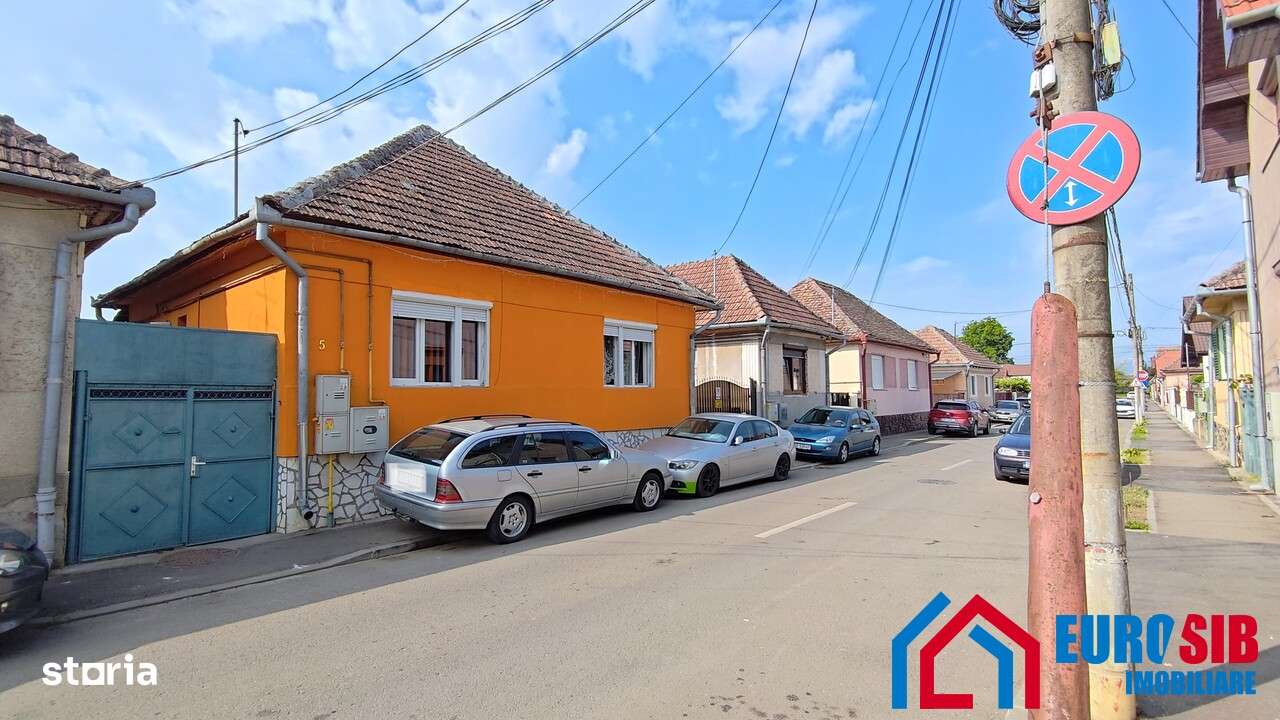 Casa individuala singur in curte in Sibiu zona Terezian - Imagine principală: 1/10