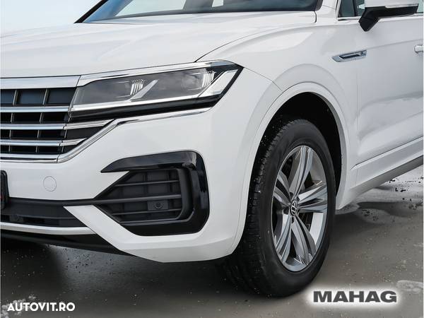 Volkswagen Touareg - 8