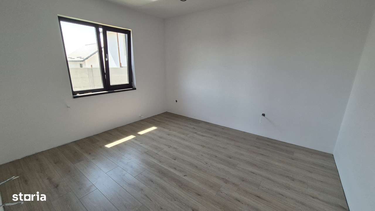 Casa P+Pod + teren 283 mp - Pantelimon - Imagine principală: 5/10