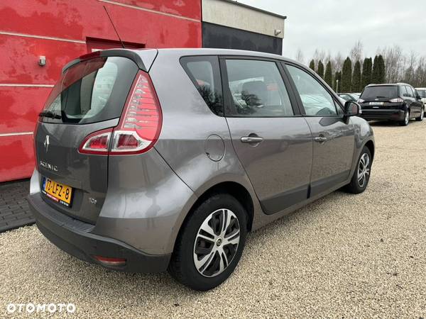 Renault Scenic 1.4 16V TCE Expression - 28