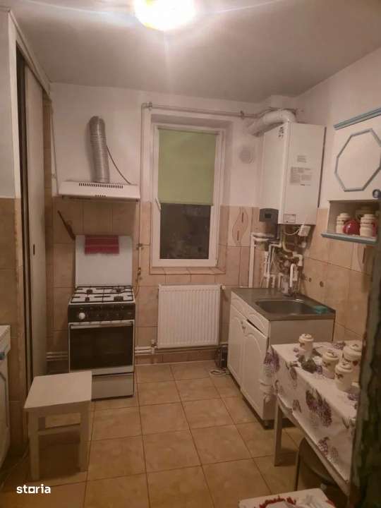 Apartament 2 camere semidecomandat-zona far - Imagine principală: 4/8