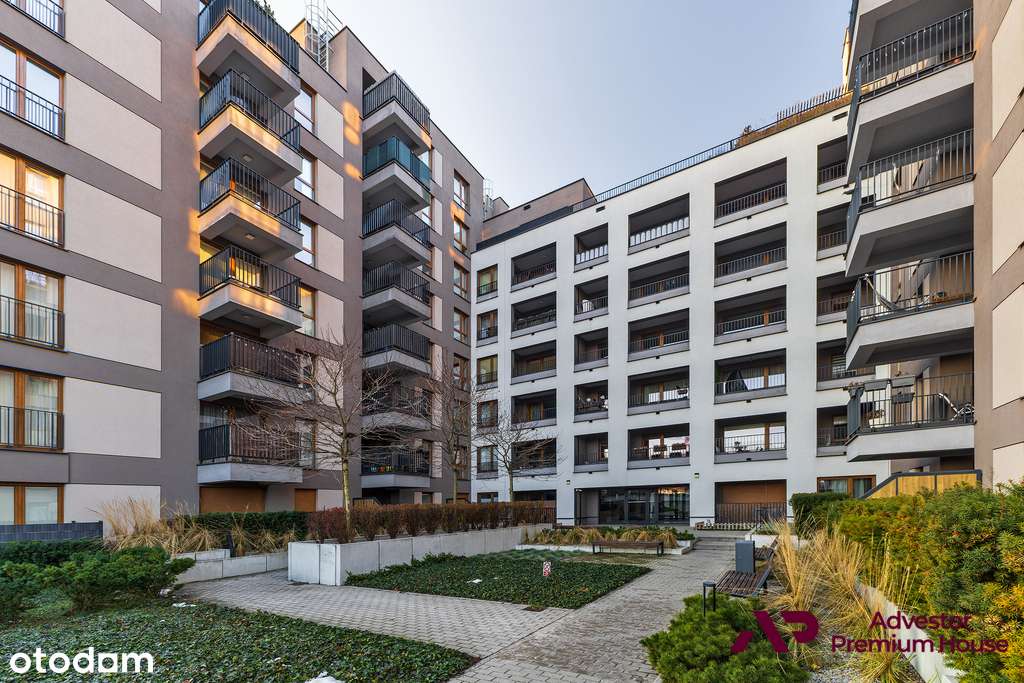 Penthouse z dużym tarasem i ogródkiem-18