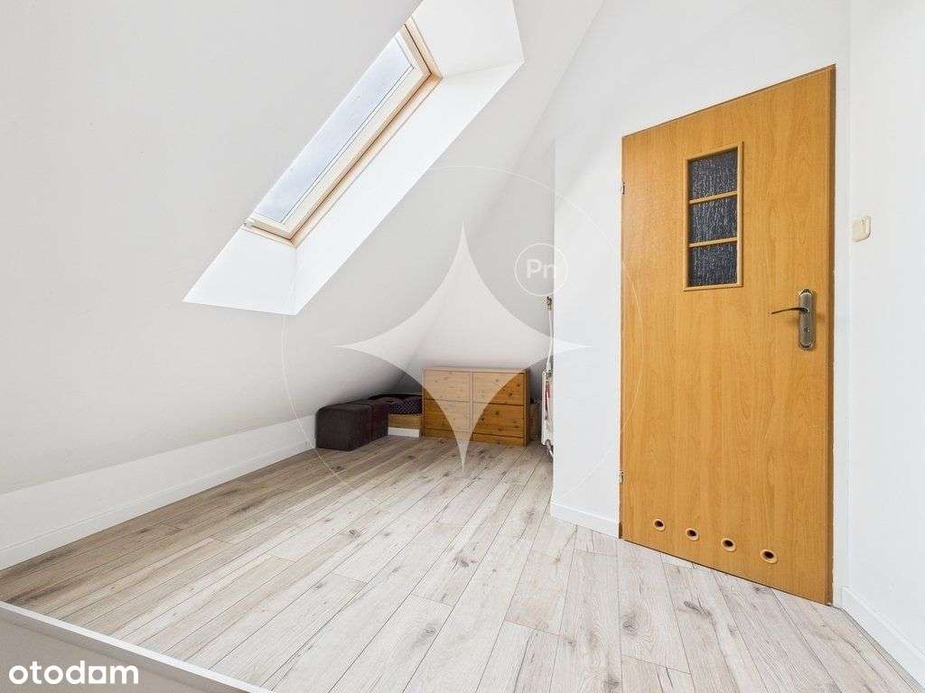 Dwupoziomowe mieszkanie na Starówce z piwnicą-10