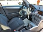 Opel Astra 2.0 Turbo Caravan Sport - 18