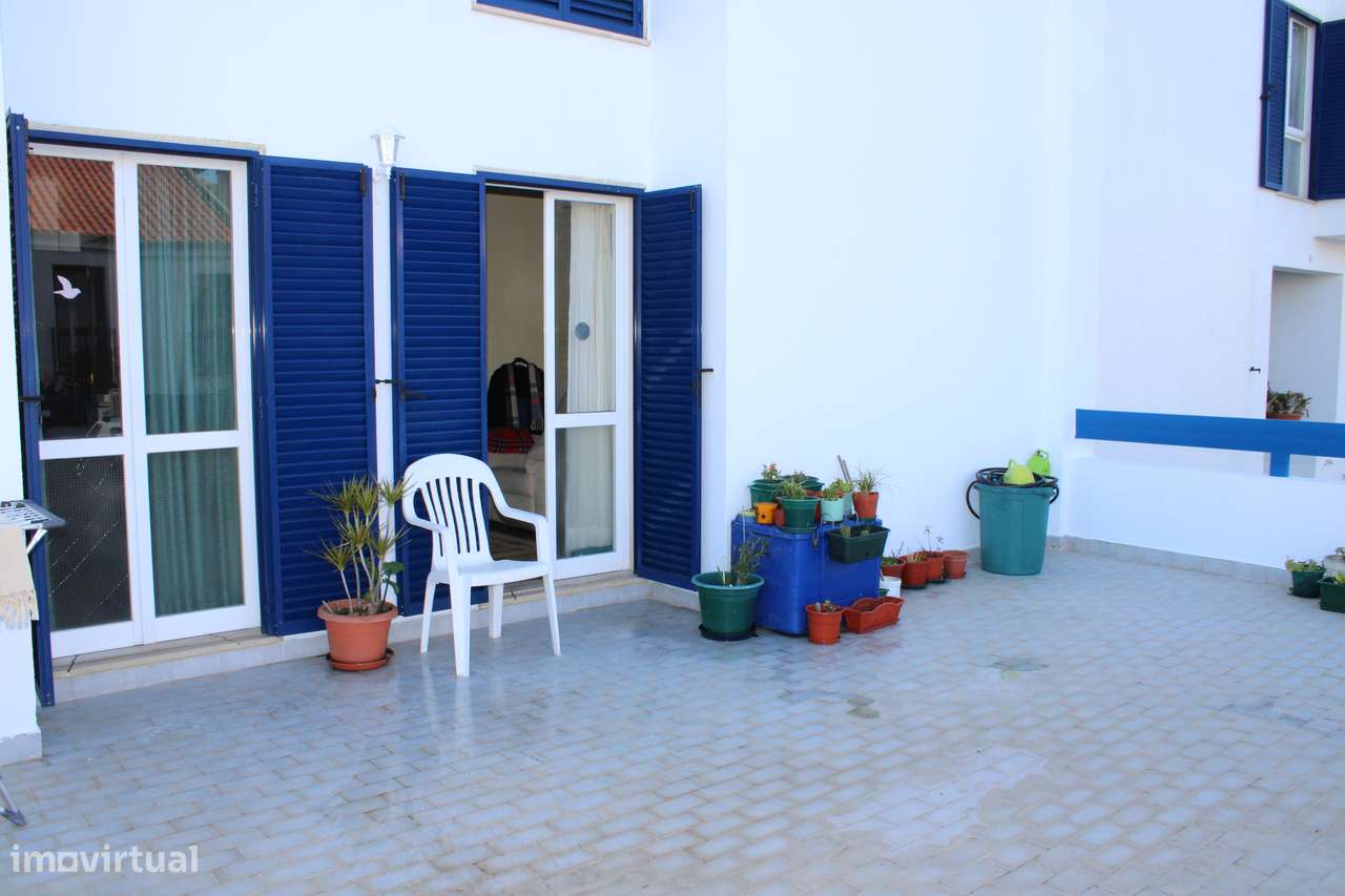 Apartamento T2 R/C Portais da Arrábida - Grande imagem: 5/30