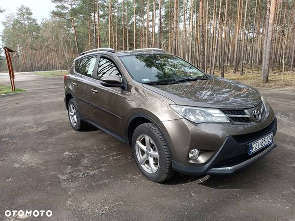 Toyota RAV4 - 3