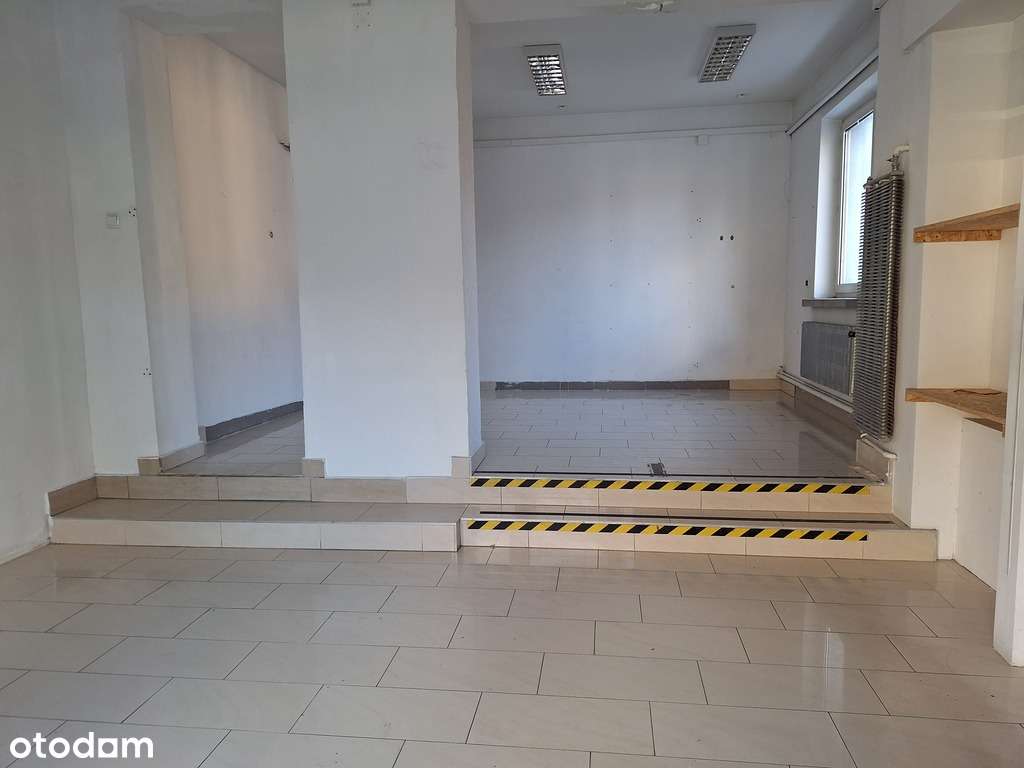 Lokal handlowo-usługowy w centrum miasta przy DK28 - Pełny obrazek: 4/11