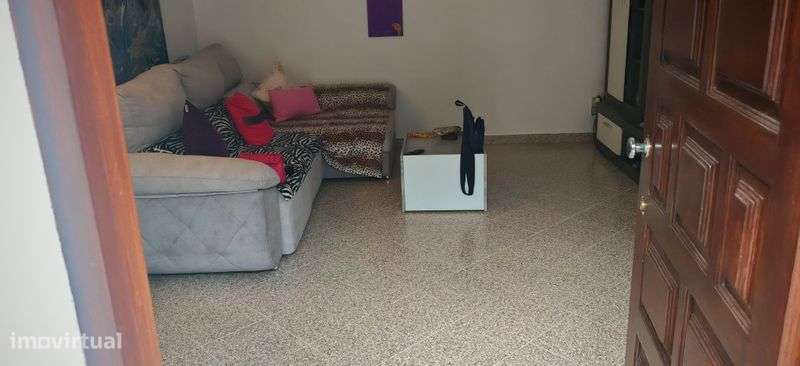 Aluguer de moradia - Grande imagem: 5/9