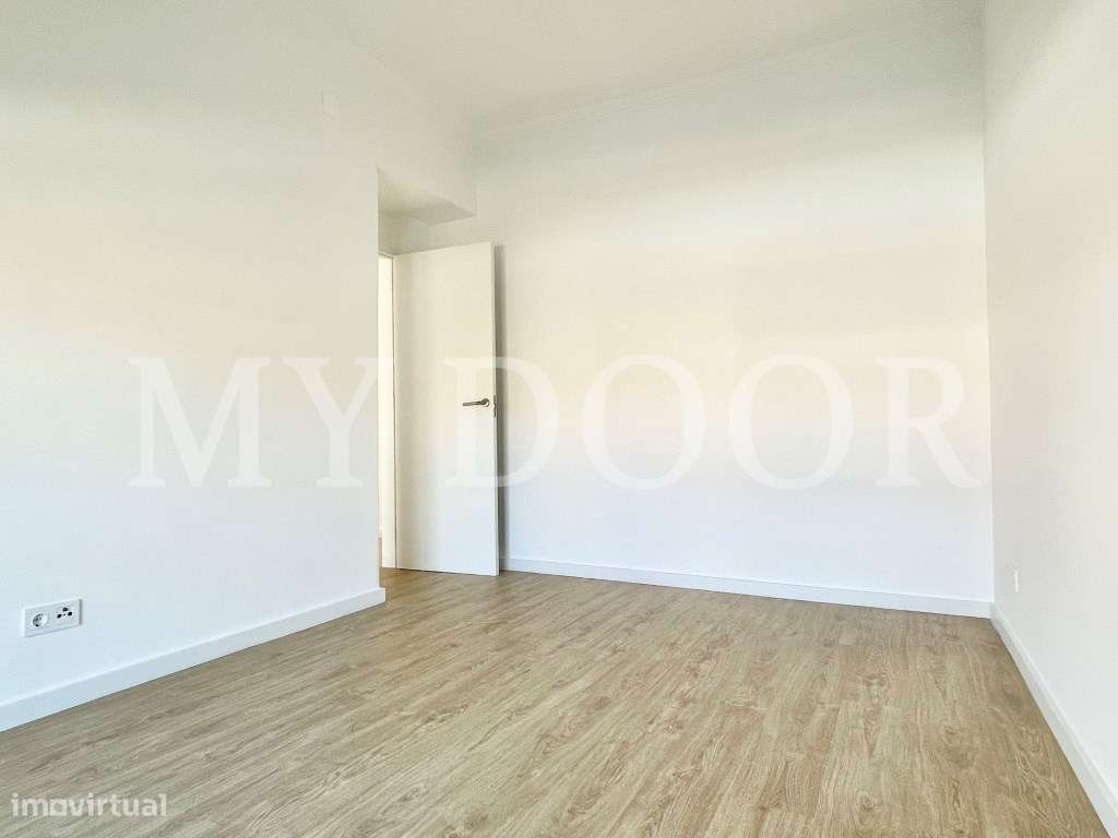 Apartamento T2 em Moscavide - Remodelado - VARANDA-15