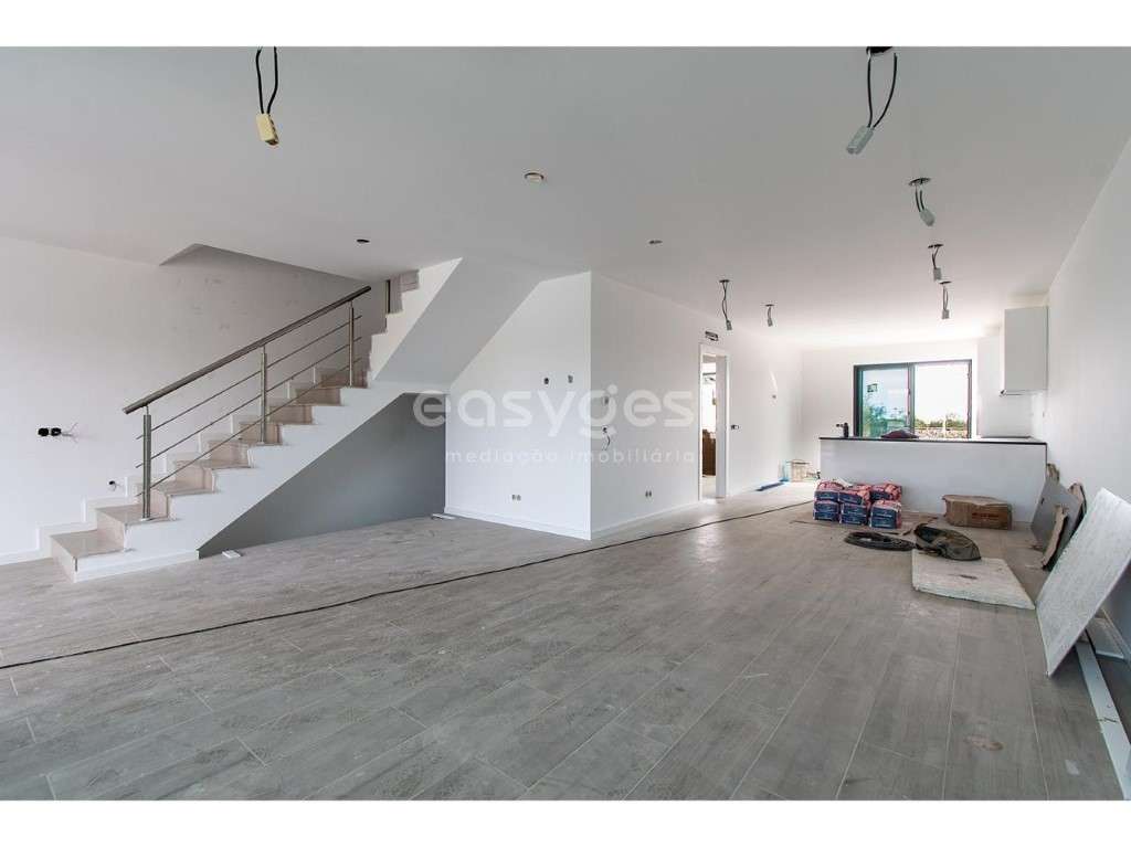 Moradia em Banda T3 com terraço e piscina com vista mar - Tavira - Grande imagem: 4/28