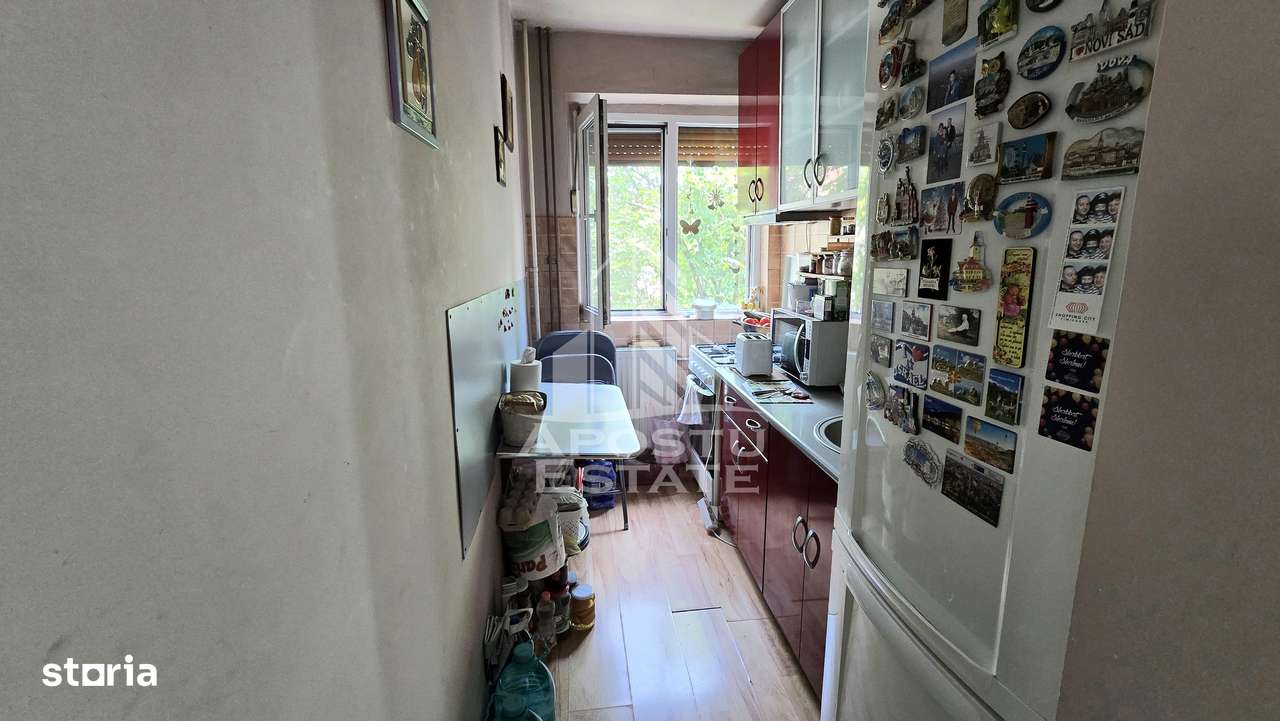 Apartament cu 3 camere, etaj intermediar, zona Dacia - Imagine principală: 5/9