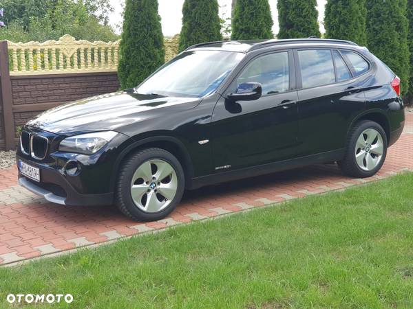 BMW X1 sDrive20i - 1