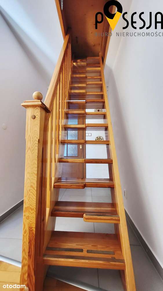 Dom wolnostojący 220m2; działka 1255m2- PKP Ustanówek !-13