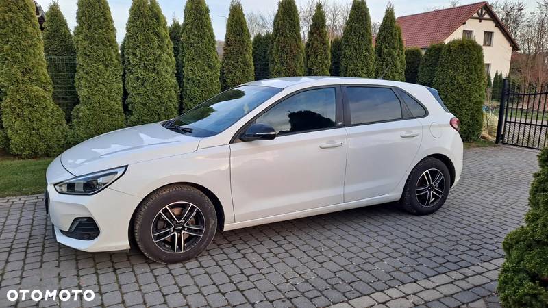 Hyundai I30 1.4 BlueDrive Go - 8