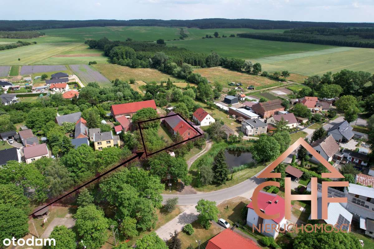 Dom parterowy z pomieszczeniami gospodarczymi-3