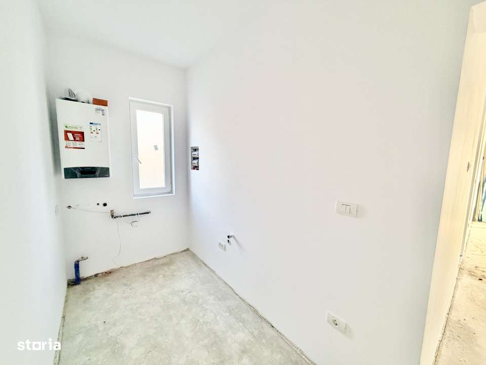 Duplex despartit prin camera tehnica - 81 mp - Mosnita Noua-13