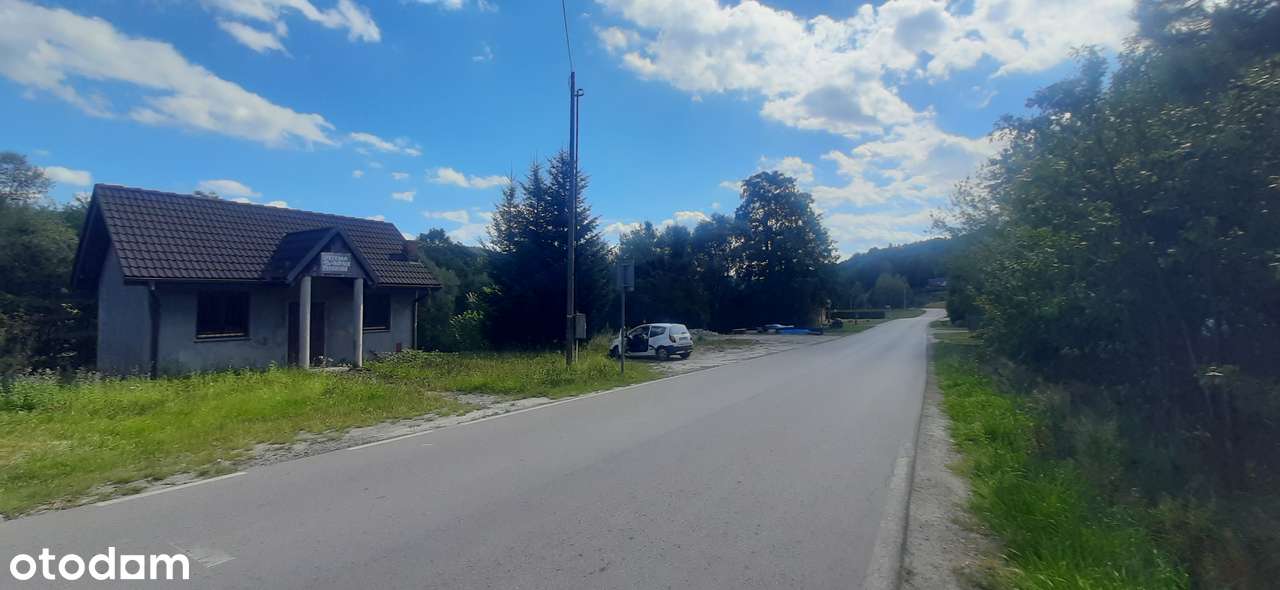 Ciekawa działka pod zabudowę, z budynkiem i dostępem do drogi-6