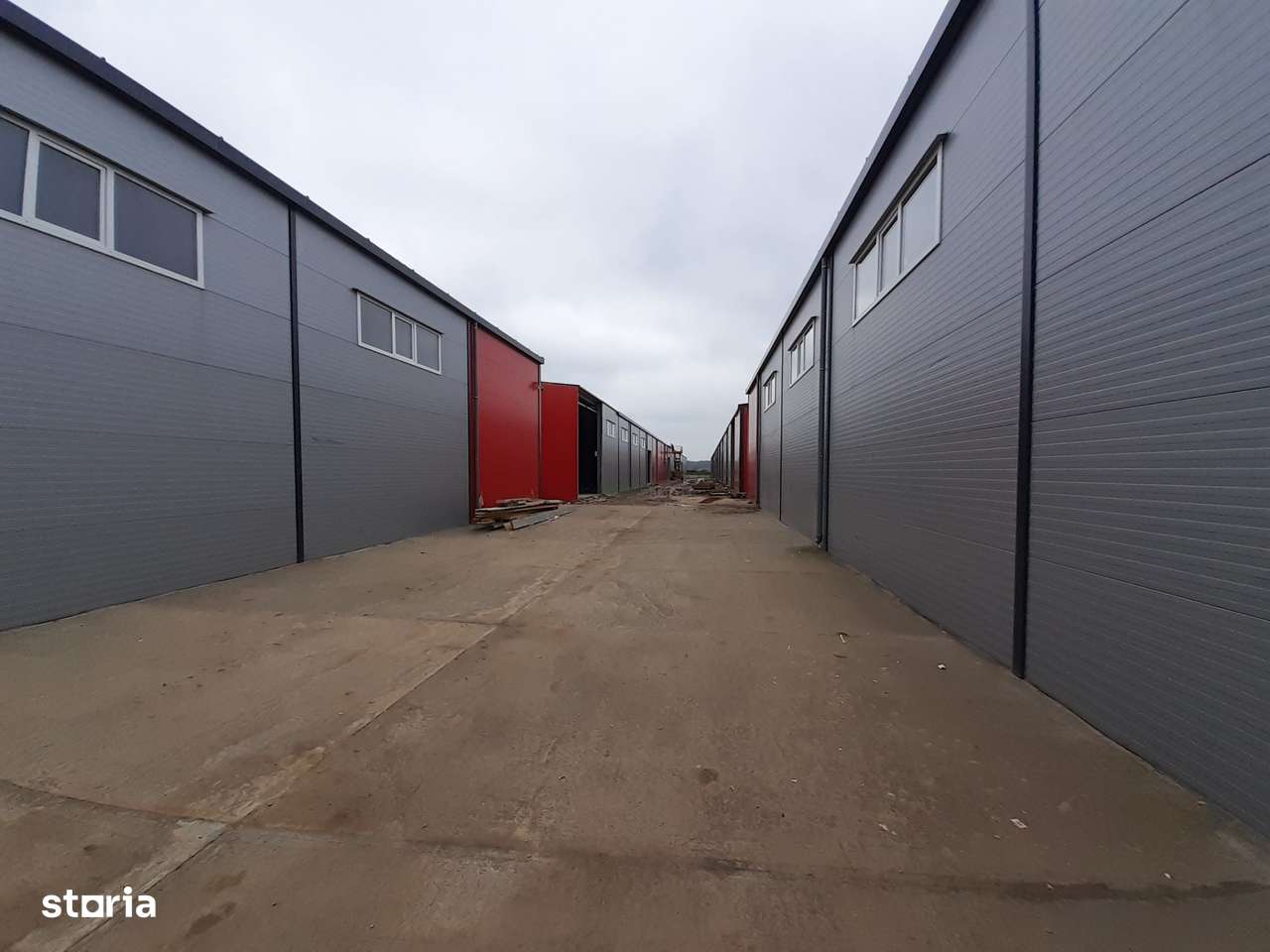 Afumati, deschidere la DN2,  hala suprafata 580 mp - Imagine principală: 2/3