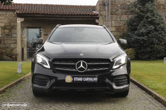 Mercedes-Benz GLA 180 d AMG Line - 2