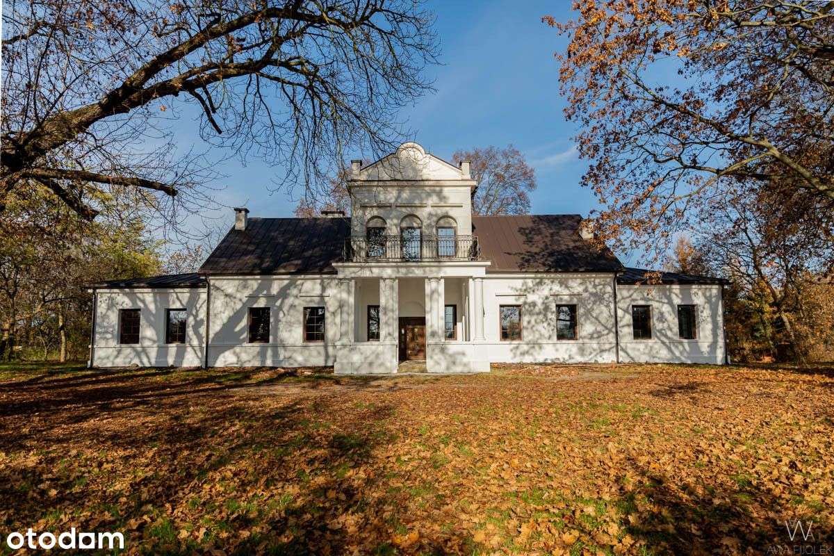 Wyjątkowy Dwór Z Prywatnym Parkiem-0