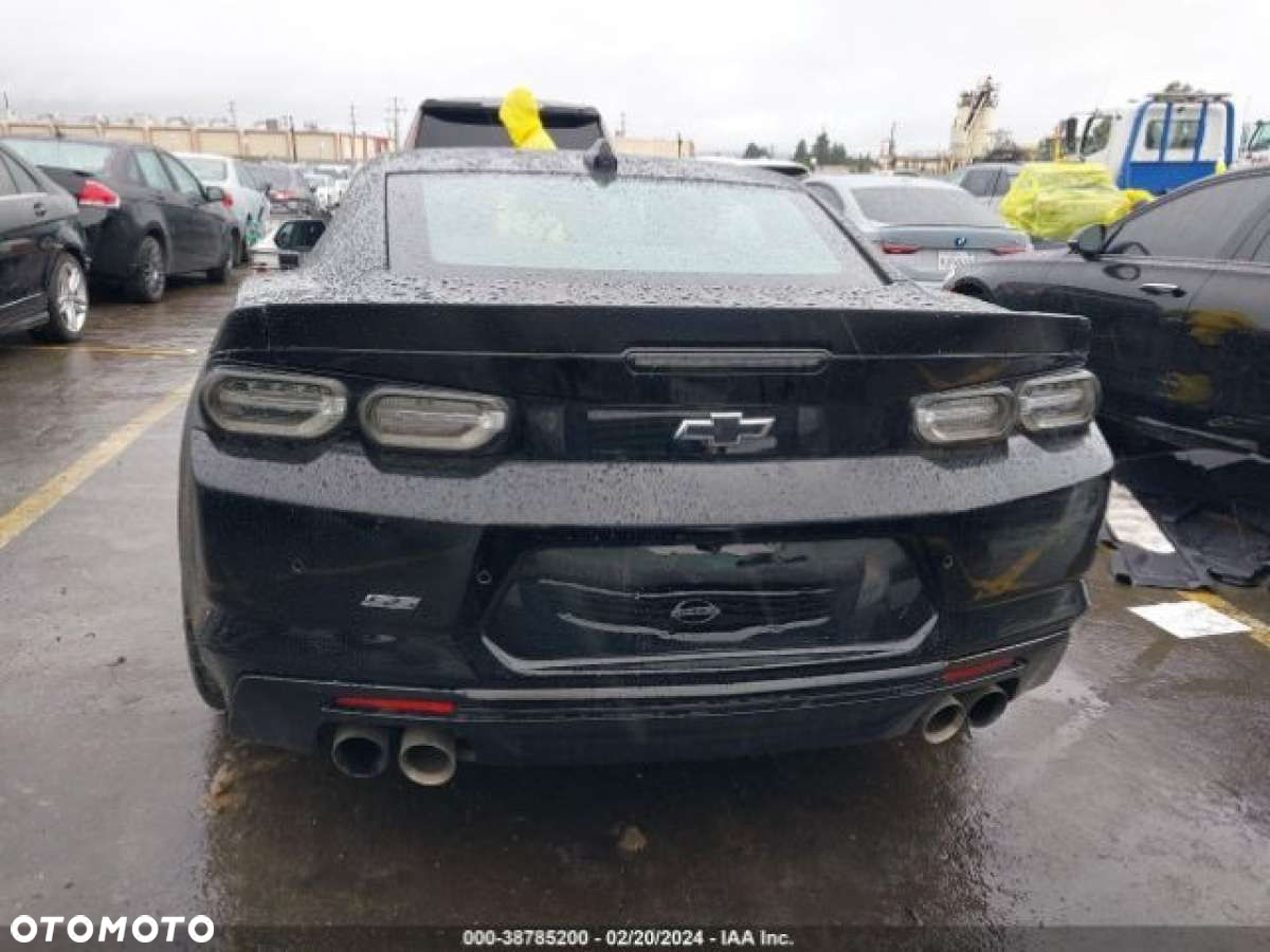 Chevrolet Camaro - 8