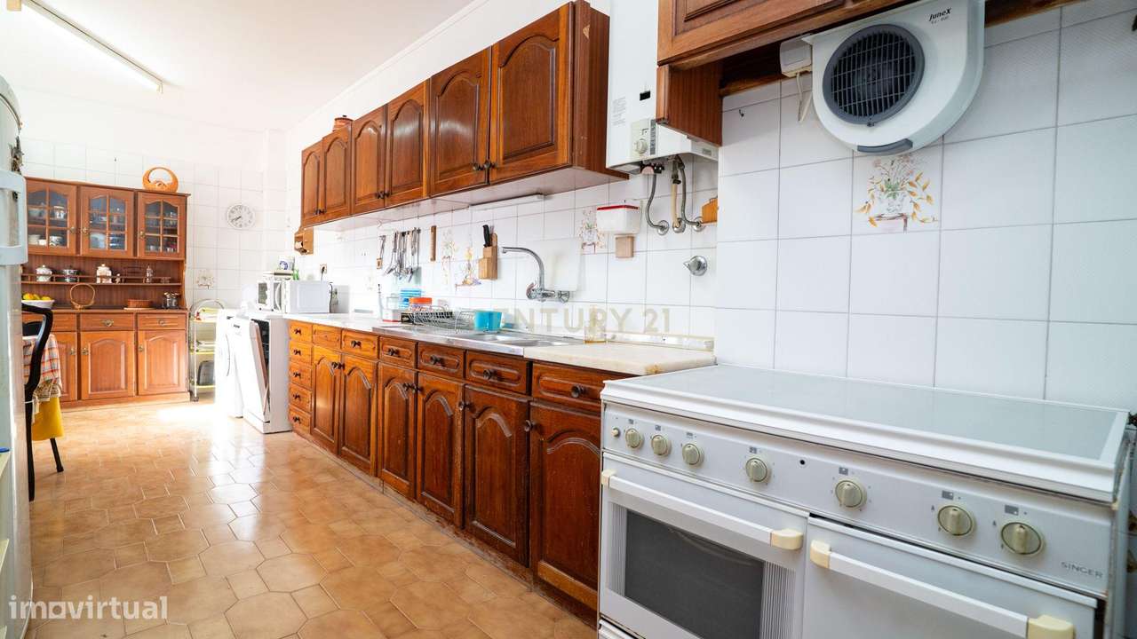 ✨ Apartamento T3/4 com elevador e vista para o Castelo de Tomar ✨-9