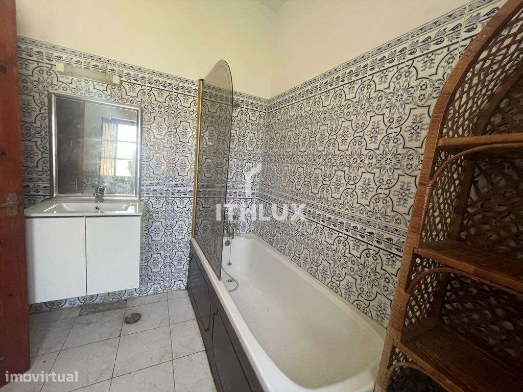 Charmosa Propriedade no Interior do Algarve com Grande Terreno, em Ago-24