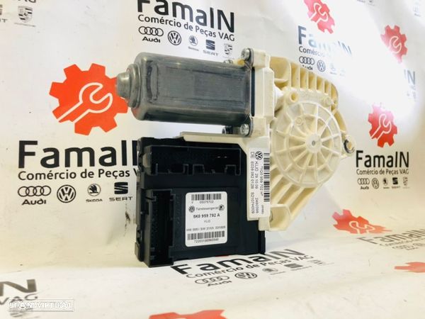 Motor Elevador vidros VW GOLF V / 5K0959792A - 1