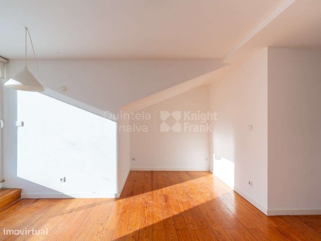 Apartamento T1 com terraço para arrendamento nas Avenidas Novas - Grande imagem: 5/28