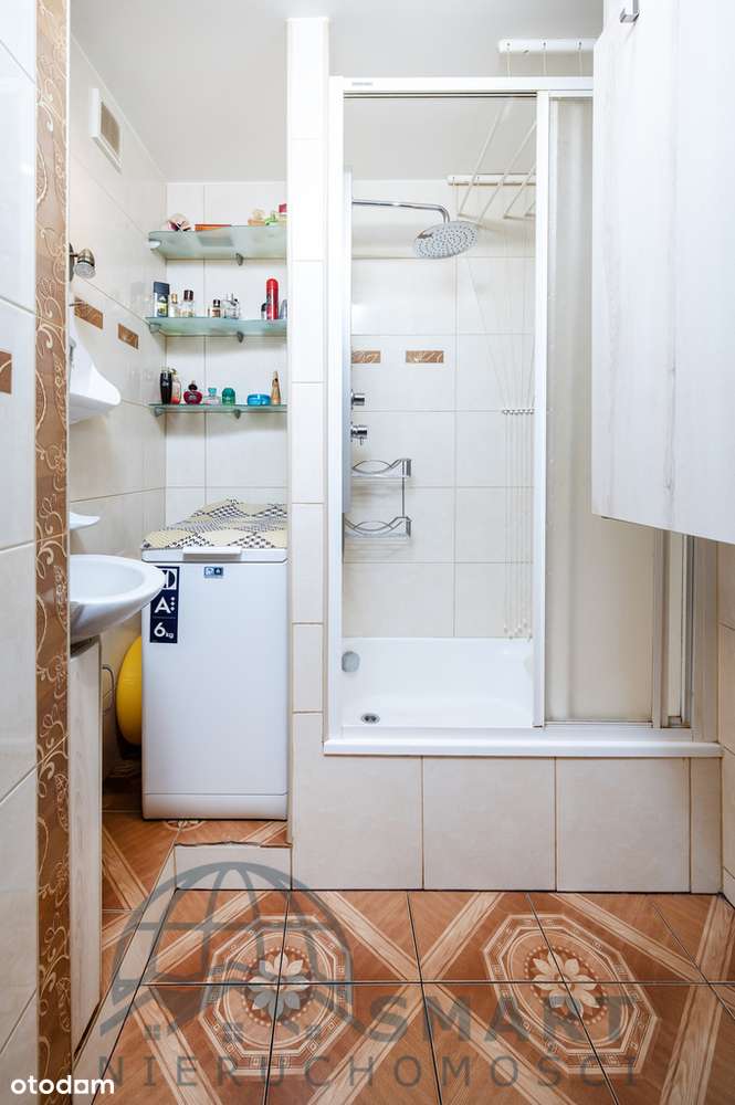 Przestronna Kawalerka 37,86 m2 z klimatyzacją !!!-8