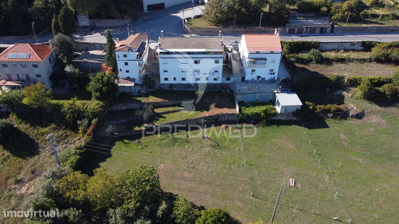 Predio em Trancoso com 6 Apartamentos - Grande imagem: 3/5