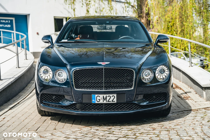 Bentley Continental Flying Spur V8 S - 5