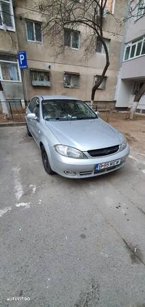 Chevrolet Lacetti - 1