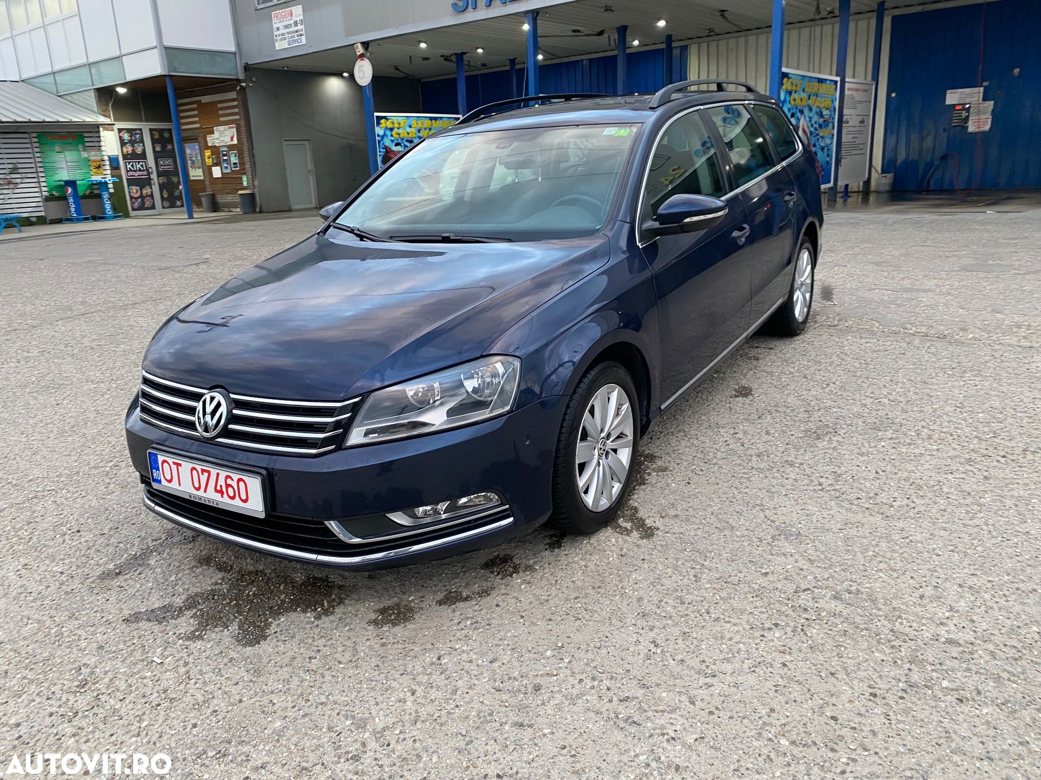 Volkswagen Passat Variant 2.0 TDI Blue TDI DSG Comfortline - 1