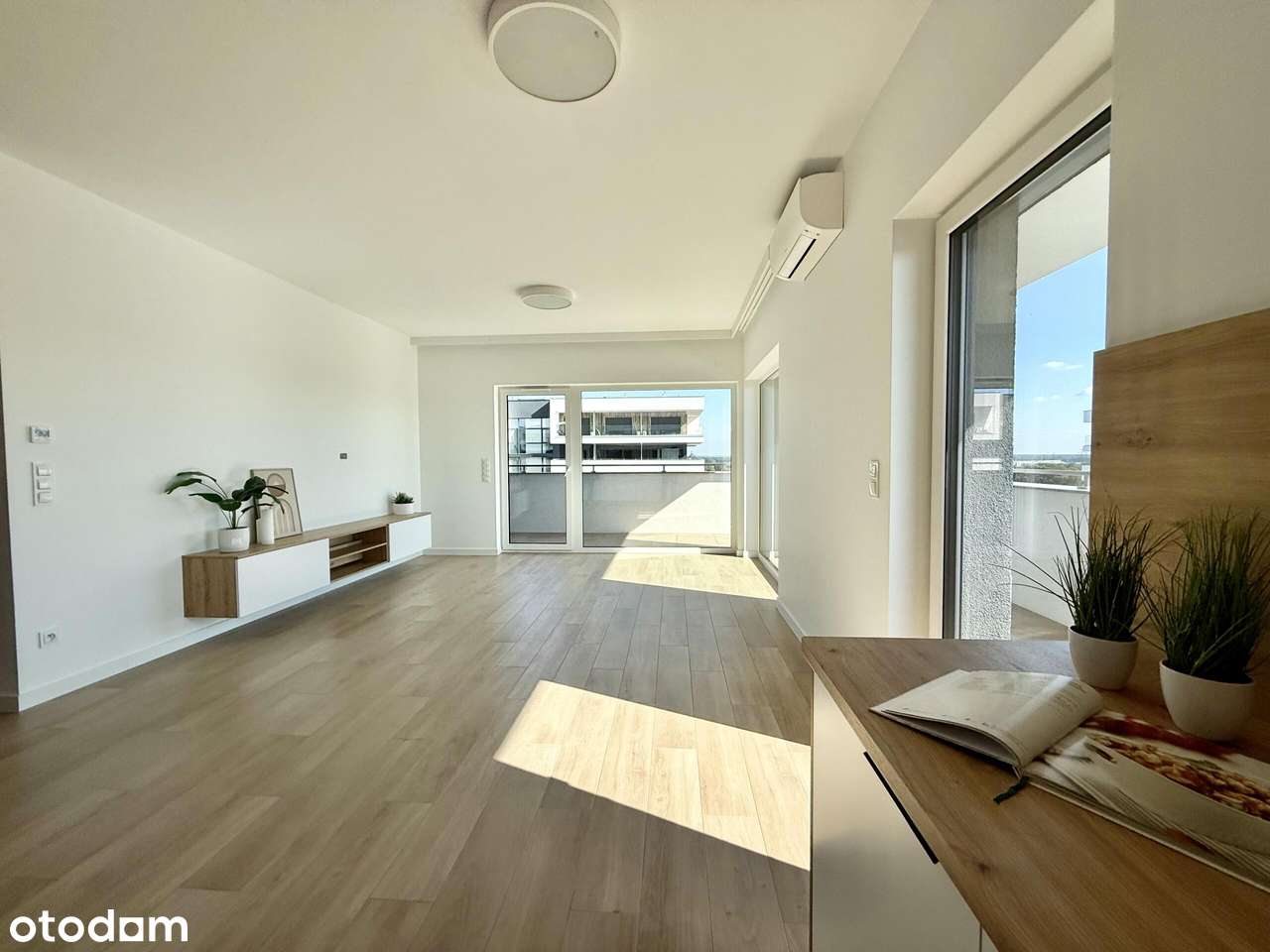 Duże, wykończone mieszkanie na sprzedaż-5