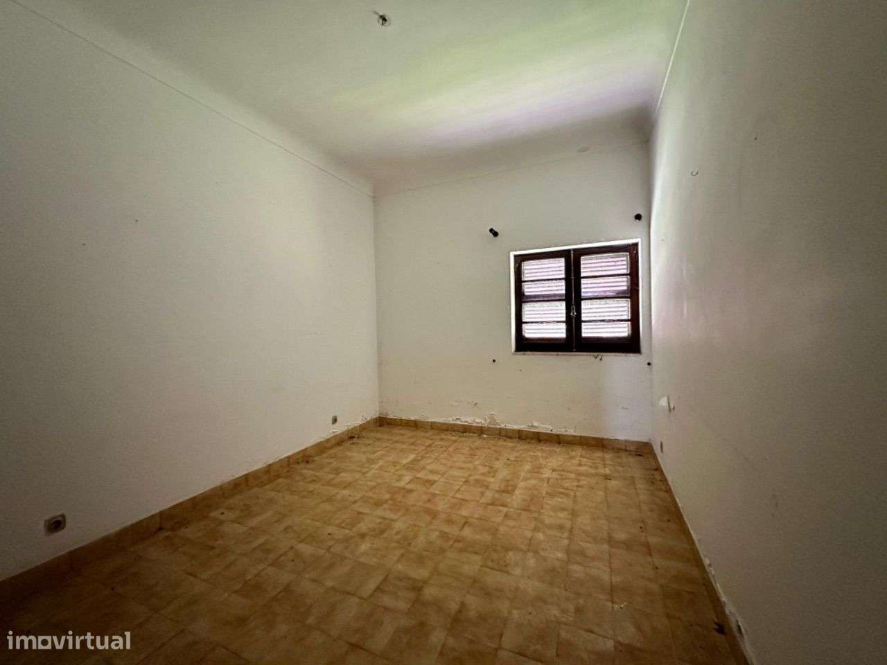 Imóvel de banco : escritura ao abrigo do simplex-6