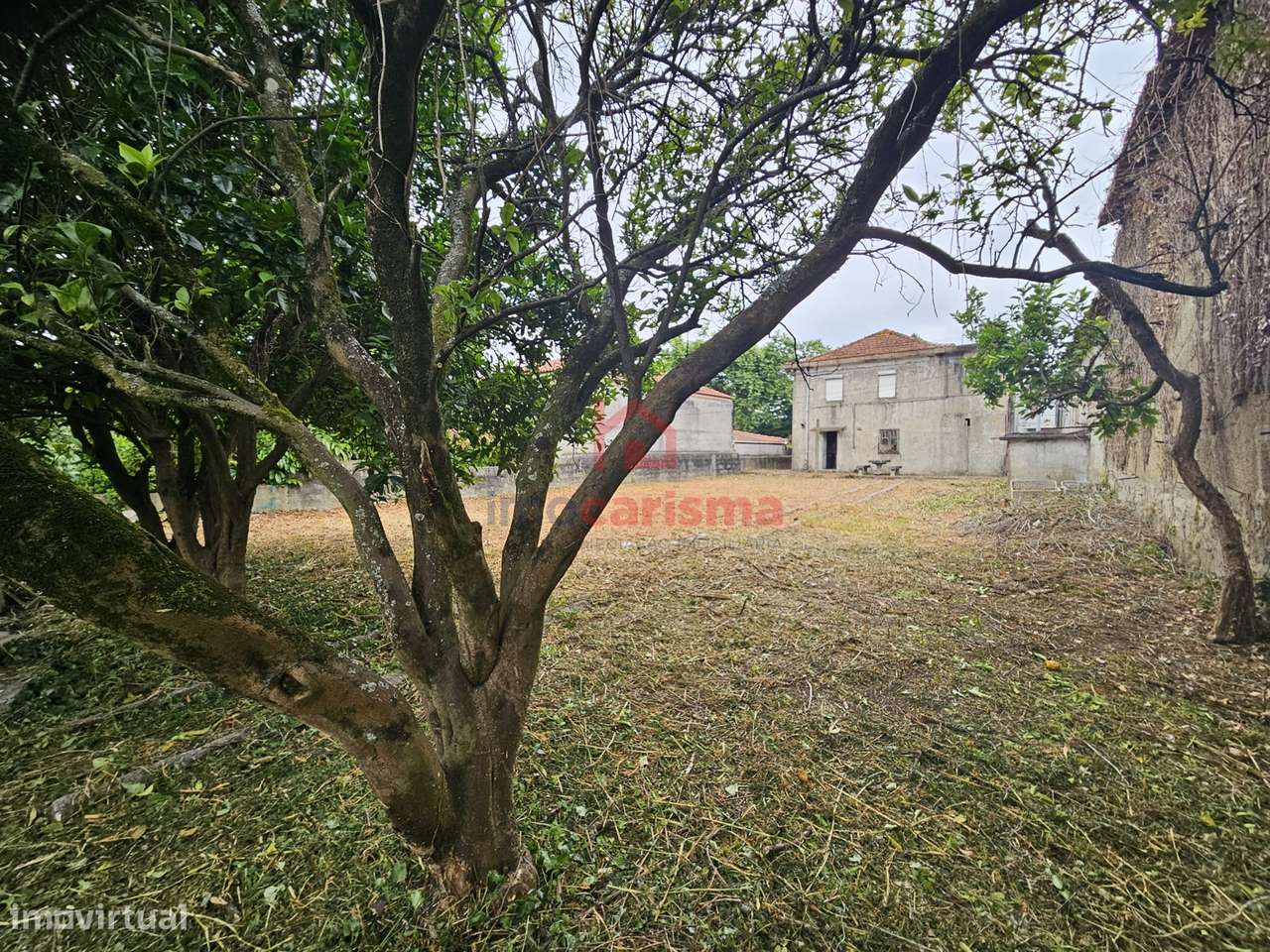 Moradia T3 para Restauro Total – Vila das Aves, Santo Tirso - Grande imagem: 4/11