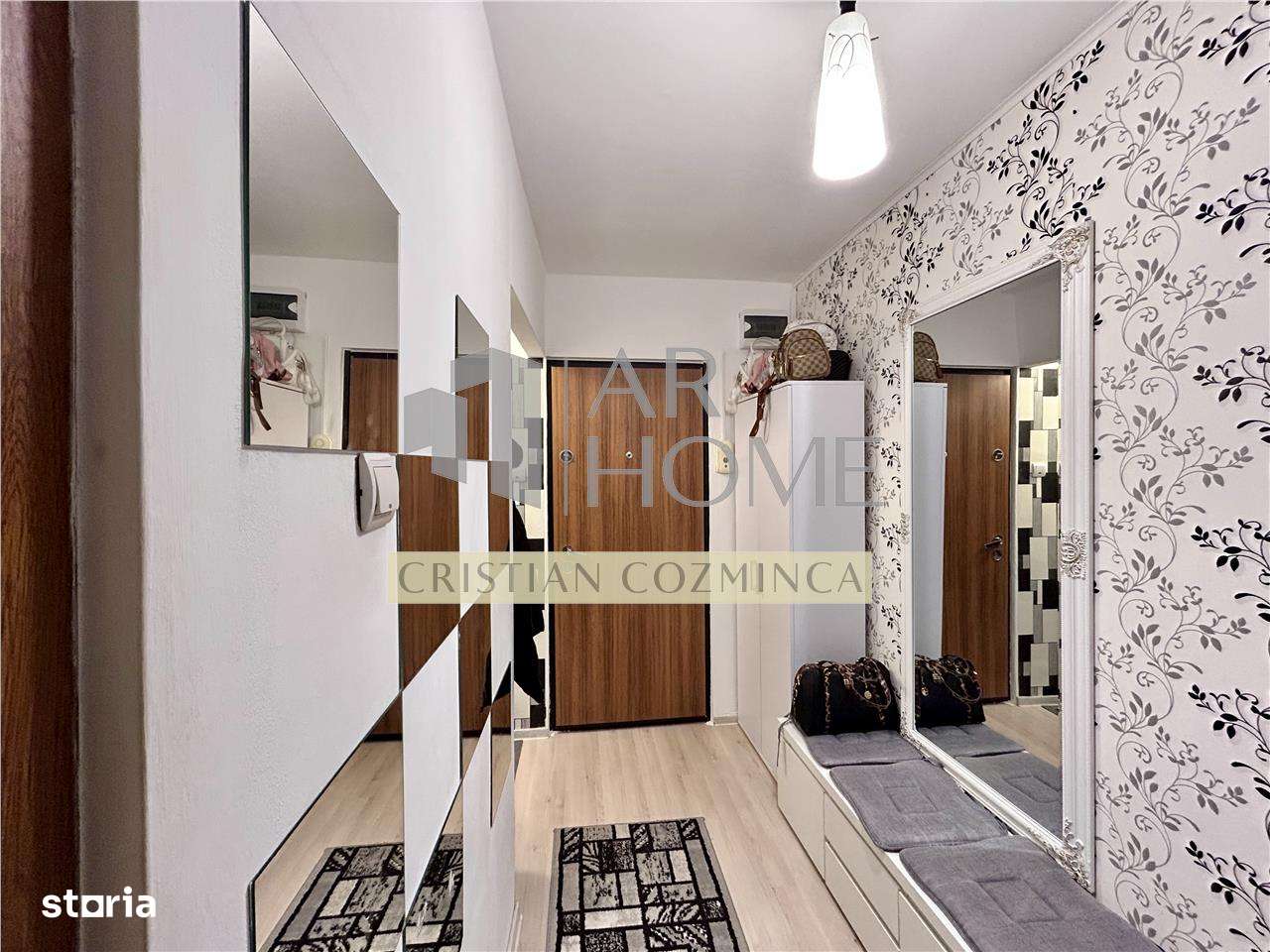 Apartament 2 camere decomandat, Democratiei, Ploiesti - Imagine principală: 1/16