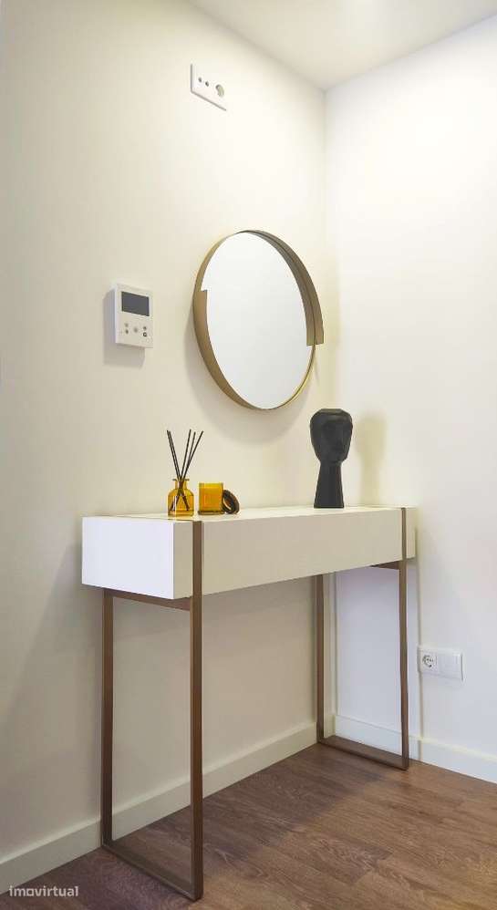 T3 semi-novo, totalmente equipado + lugar de garagem-13