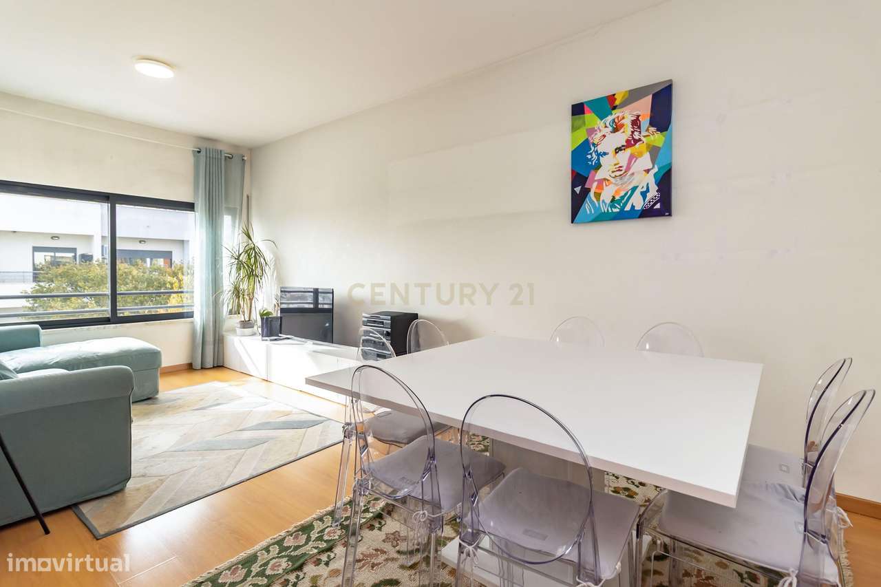 Apartamento T2 na  Quinta do Bom Retiro, Sobreda-9