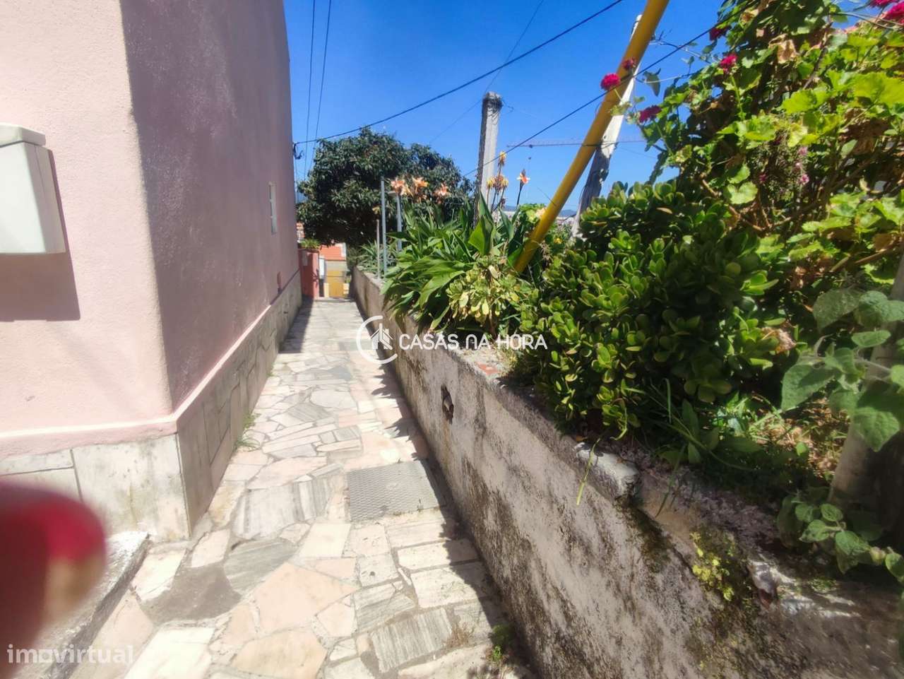 Moradia com 6 utilizações-6