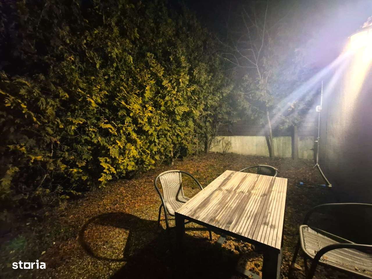 Comision 0. Apartament,  cu grădină proprie, pretabil investiție.-14