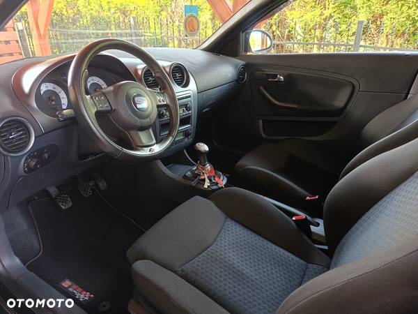 Seat Ibiza 1.8 20V T FR - 17