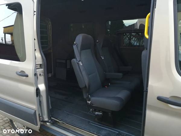 Ford Transit - 13