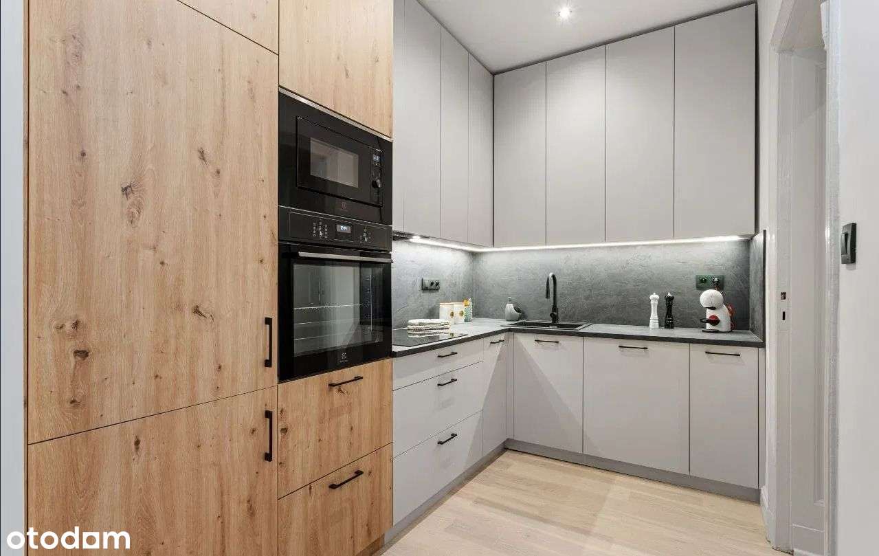 Wyjątkowe 2 pokojowe w kamienicy- Jeżyce-7