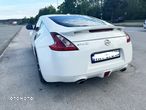 Nissan 370 Z - 16