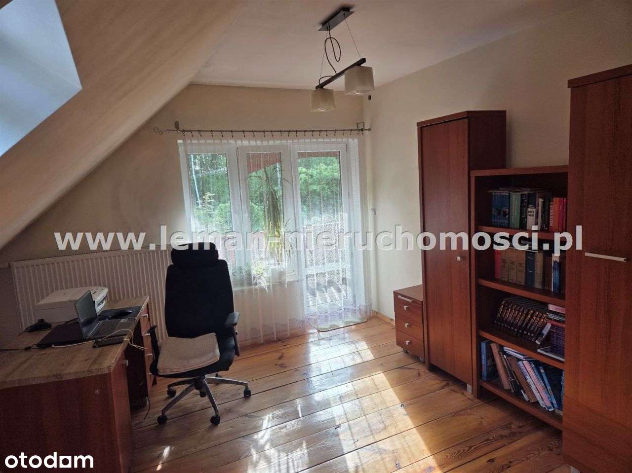 Siedlisko z prywatnym stawem, lasem i gruntami-16