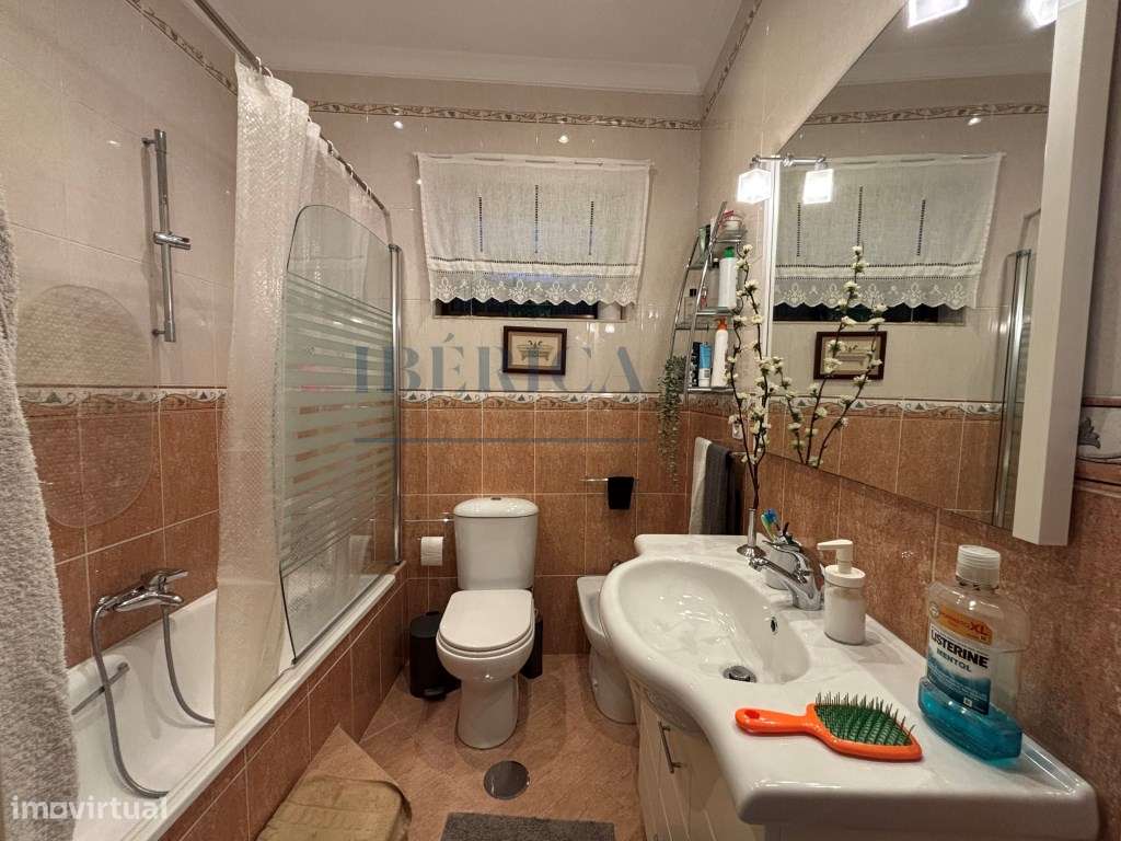 Moradia térrea Valbom individual Renovada-17